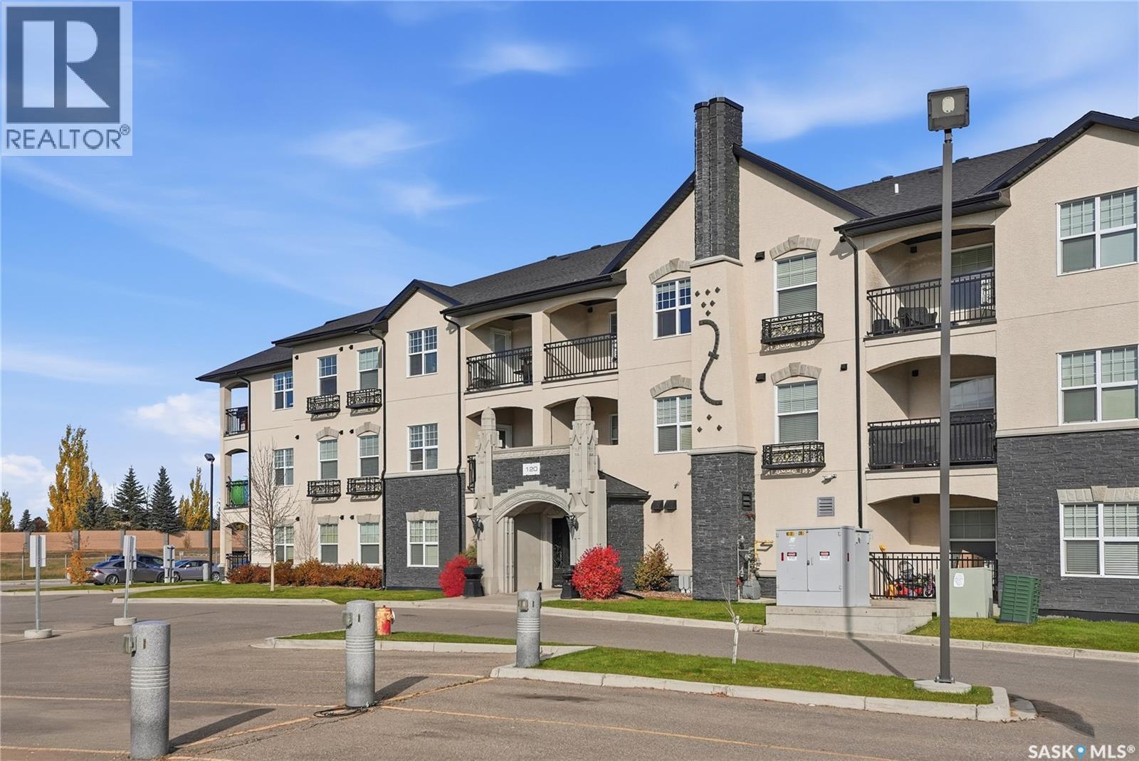 302 120 Phelps Way, Saskatoon, Saskatchewan  S7V 0K5 - Photo 2 - SK022379