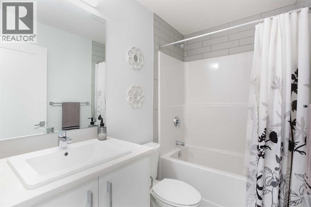 340 Chelsea Passage, Chestermere, Alberta  T1X 2P5 - Photo 28 - A2262465