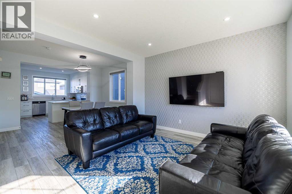340 Chelsea Passage, Chestermere, Alberta  T1X 2P5 - Photo 8 - A2262465