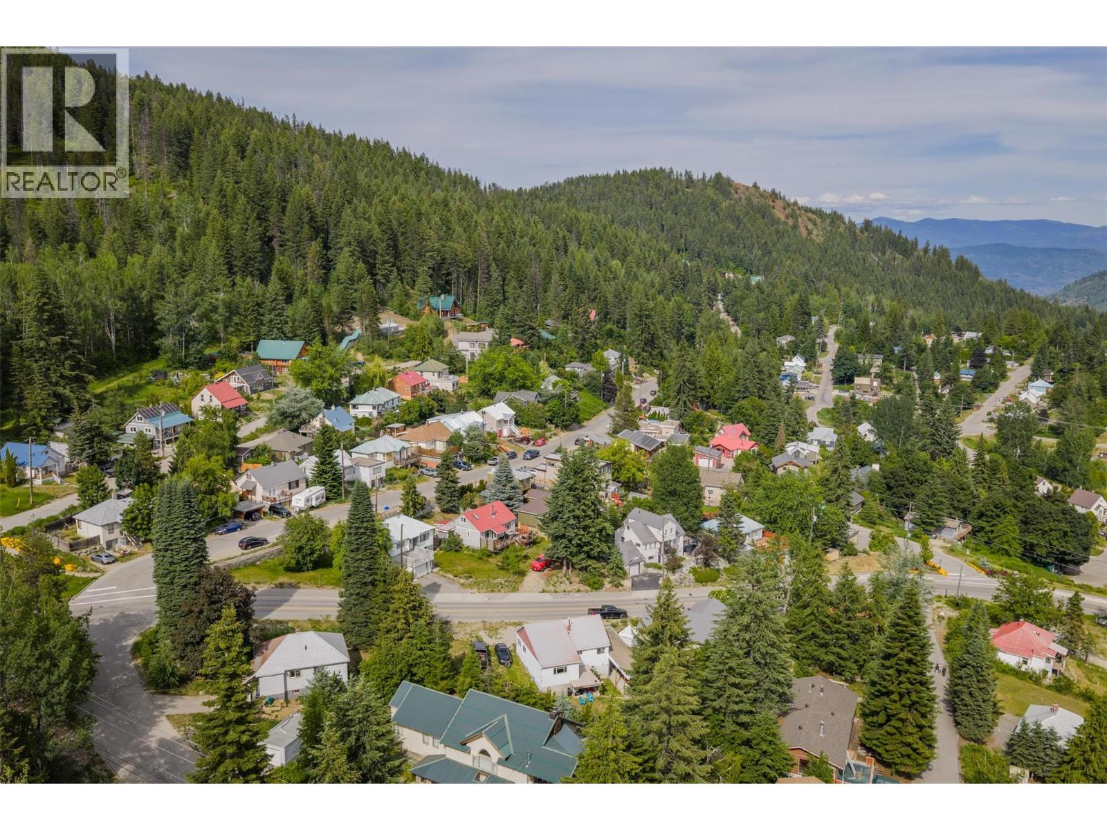 1953 Plewman Way, Rossland, British Columbia  V0G 1Y0 - Photo 48 - 10353239