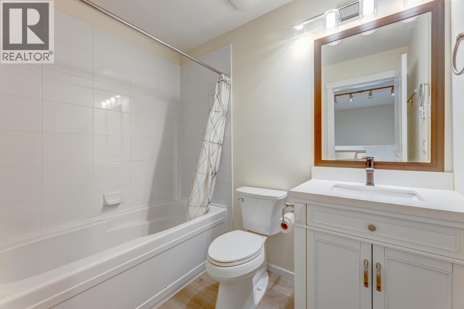 140 3105 Dayanee Springs Boulevard, Coquitlam, British Columbia  V3E 0C2 - Photo 17 - R3065260