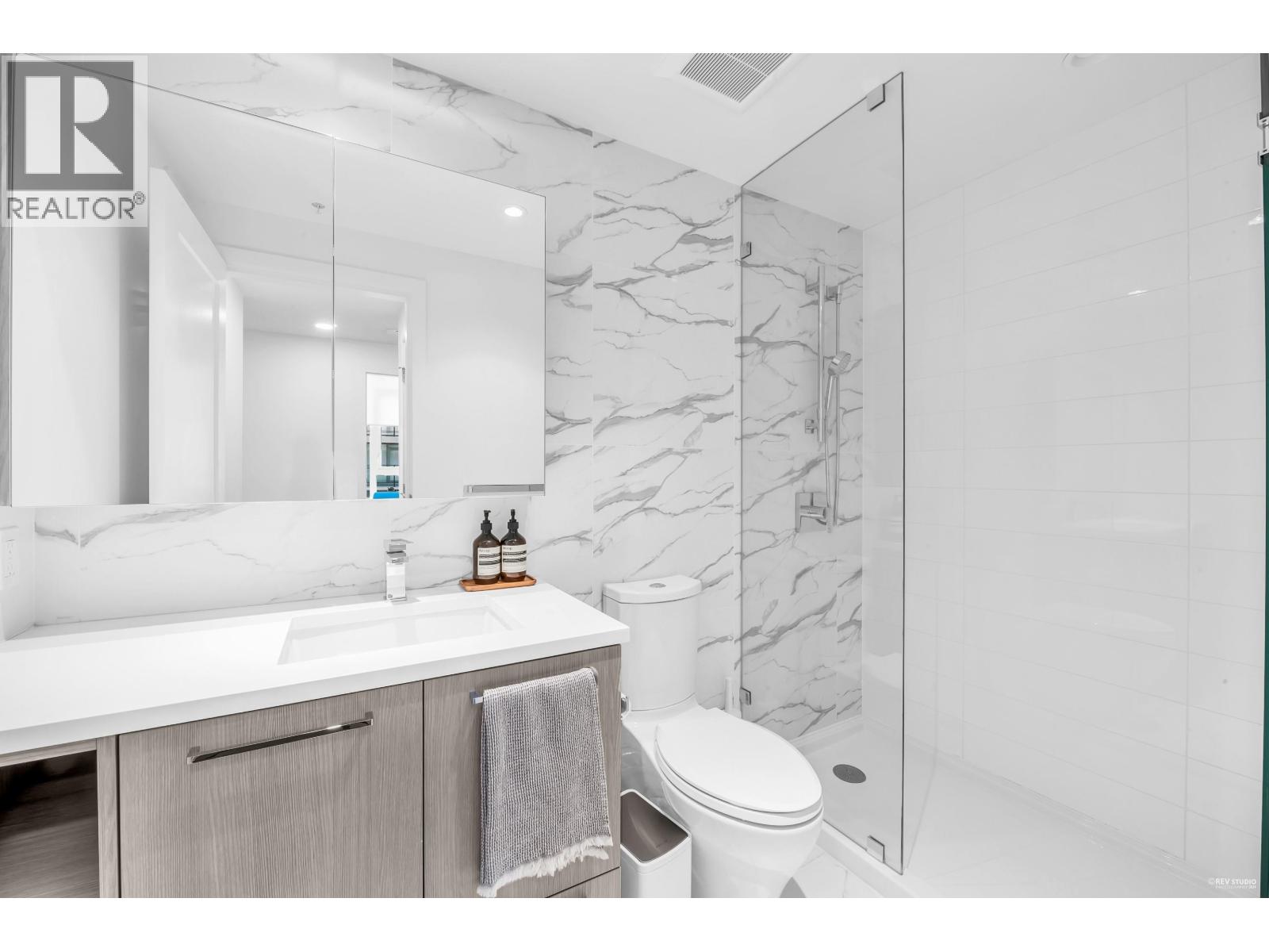 1301 8160 Mcmyn Way, Richmond, British Columbia V6X 0V2 - Photo 13 - R3065160