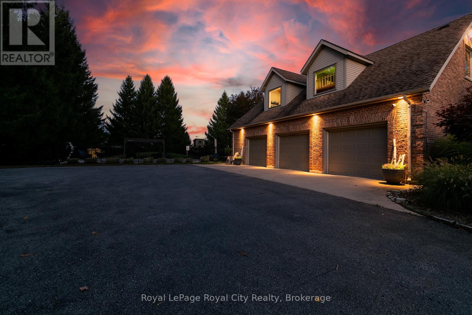 20 Fox Run Drive, Puslinch, Ontario  N0B 2J0 - Photo 40 - X12464474