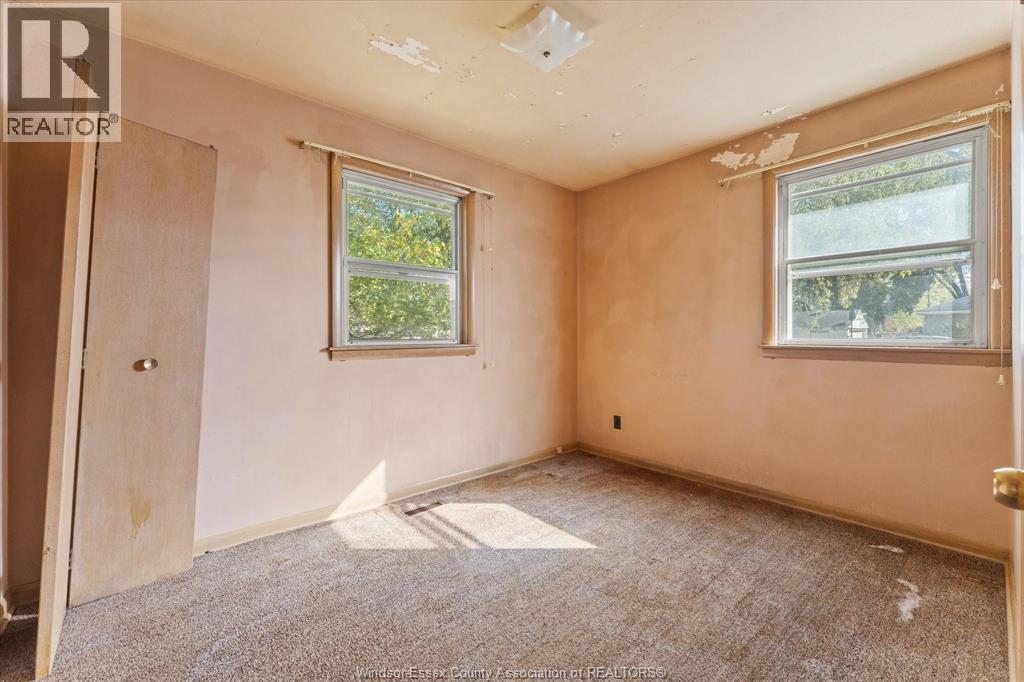 1318 Virginia, Windsor, Ontario N8S 2Z4 - Photo 12 - 25028162