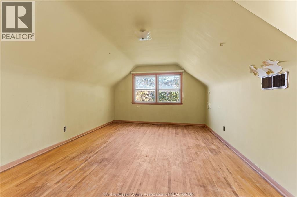 1318 Virginia, Windsor, Ontario N8S 2Z4 - Photo 13 - 25028162