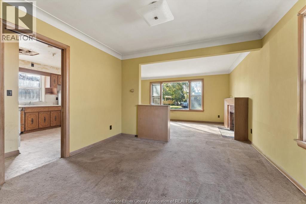 1318 Virginia, Windsor, Ontario N8S 2Z4 - Photo 7 - 25028162