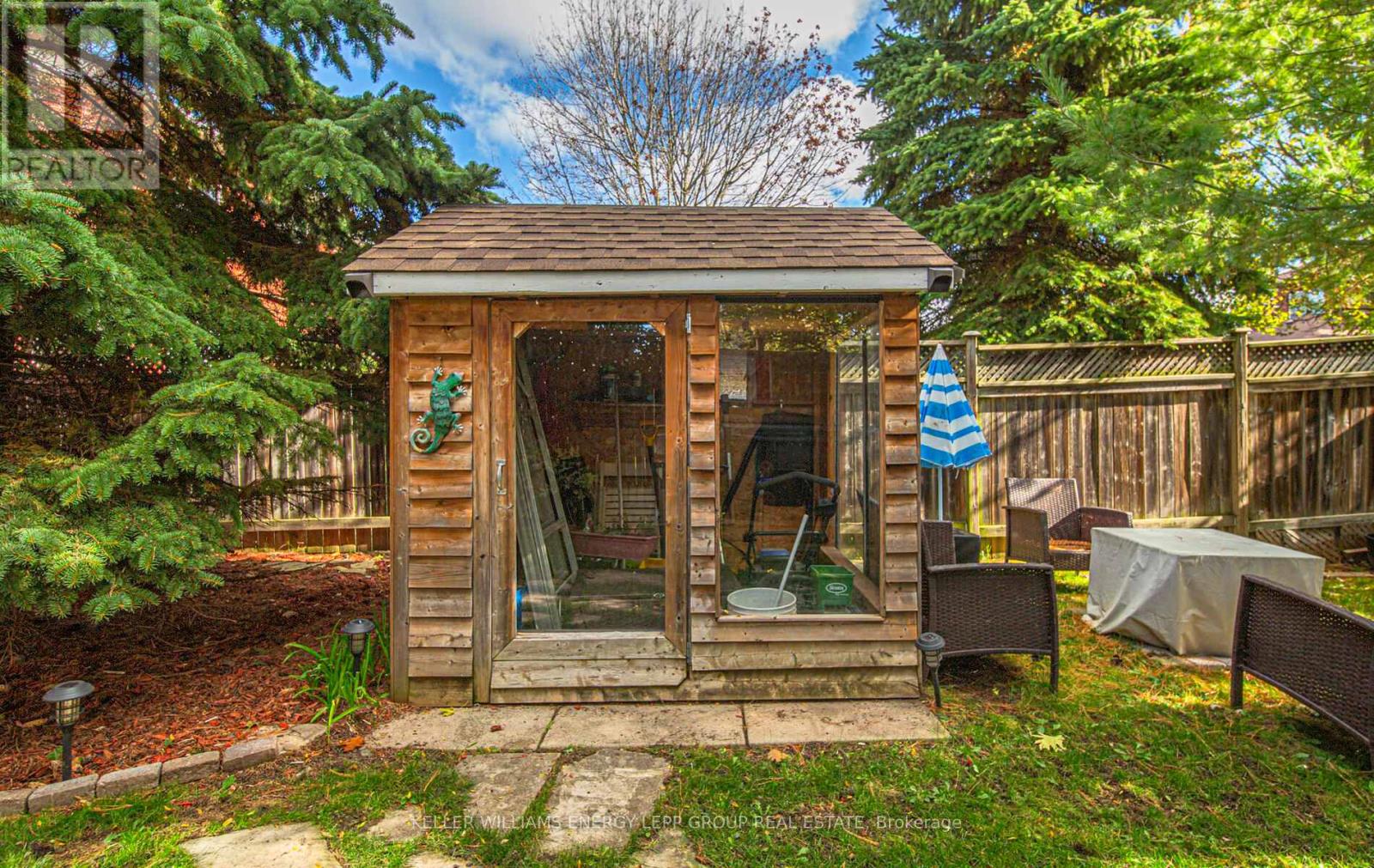 29 Primeau Avenue, Whitby, Ontario  L1M 2B7 - Photo 11 - E12515614