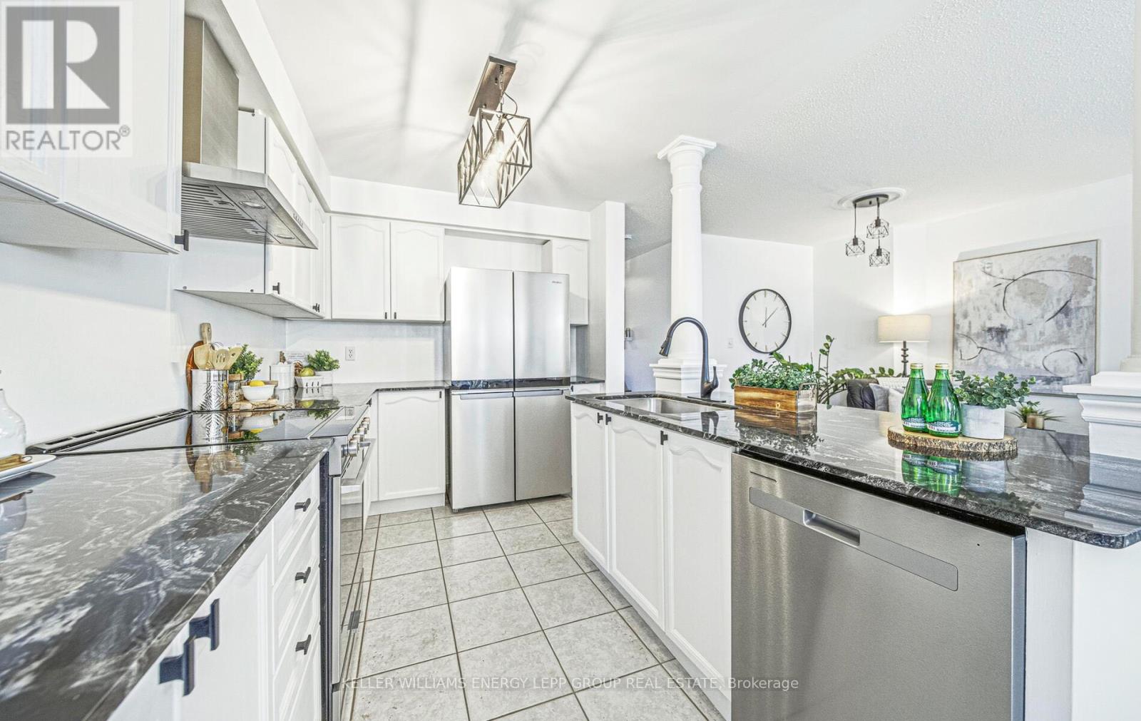 29 Primeau Avenue, Whitby, Ontario  L1M 2B7 - Photo 24 - E12515614