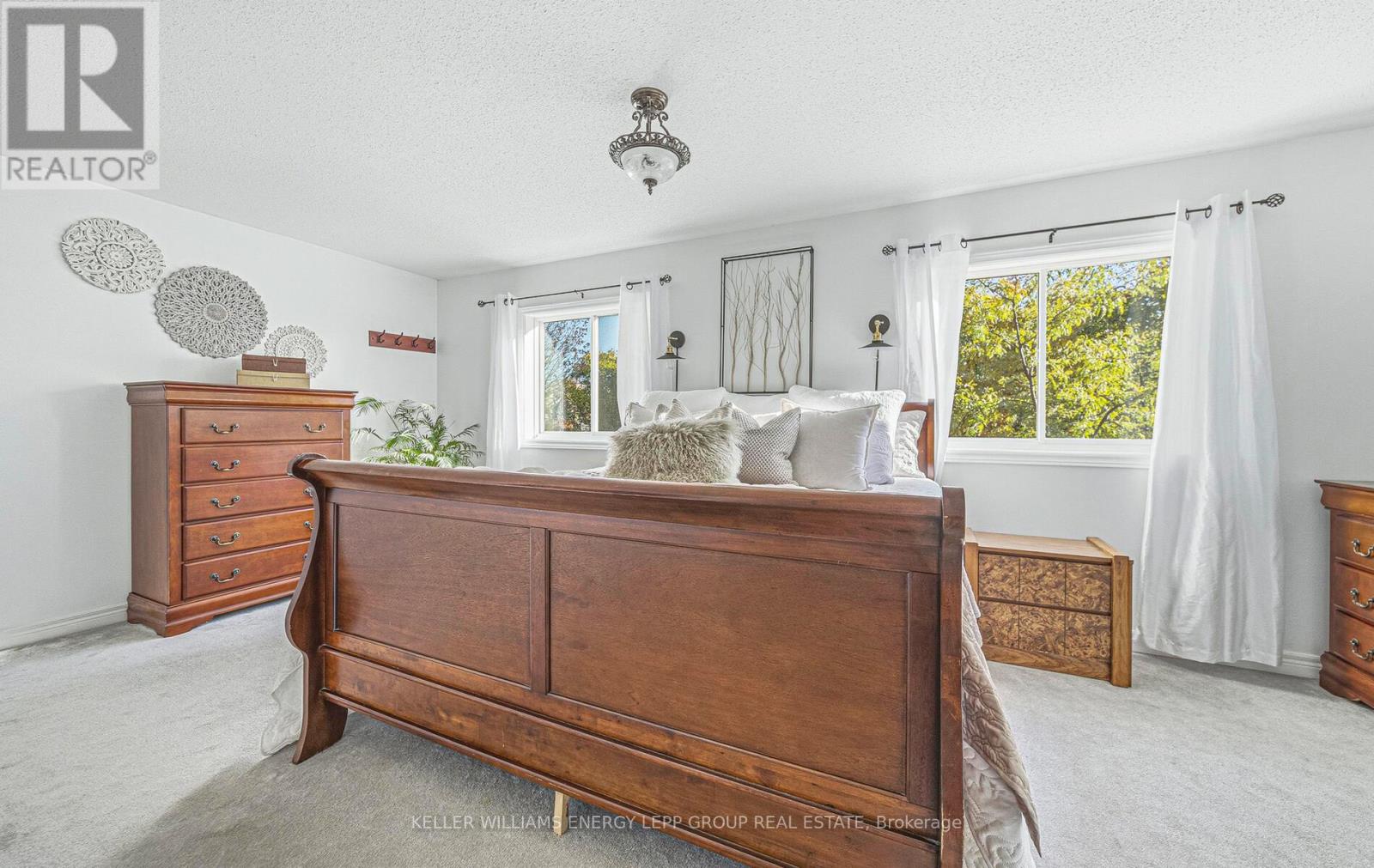 29 Primeau Avenue, Whitby, Ontario  L1M 2B7 - Photo 27 - E12515614