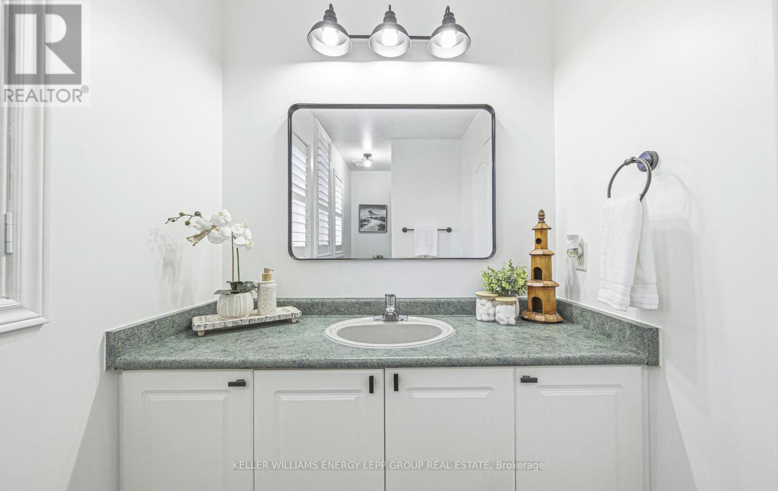 29 Primeau Avenue, Whitby, Ontario  L1M 2B7 - Photo 36 - E12515614