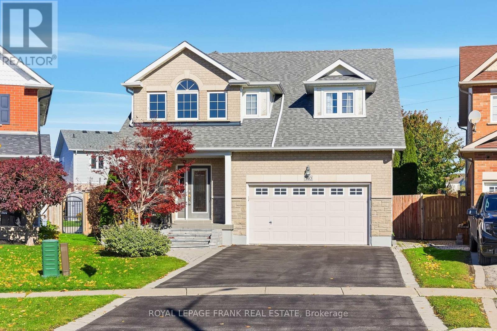 540 WOODMOUNT CRESCENT, Oshawa, Ontario