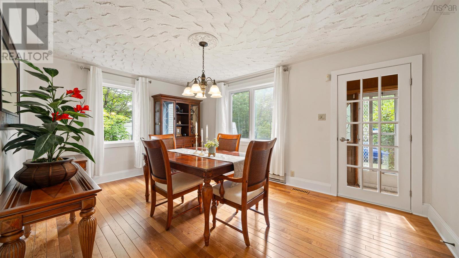 2571 St. Margaret's Bay Road, Timberlea, Nova Scotia  B3T 1H2 - Photo 12 - 202522901