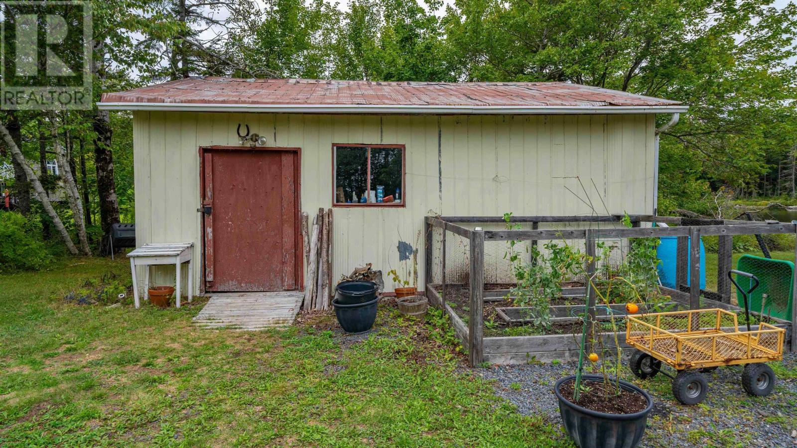 2571 St. Margaret's Bay Road, Timberlea, Nova Scotia  B3T 1H2 - Photo 39 - 202522901