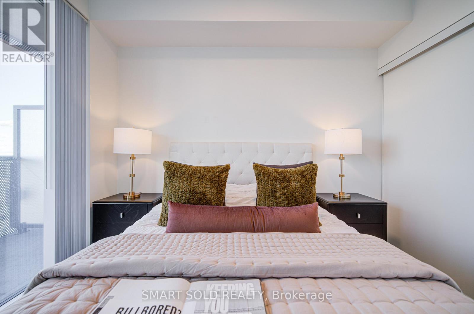 5802 - 55 Cooper Street, Toronto, Ontario  M5E 0G1 - Photo 28 - C12515494