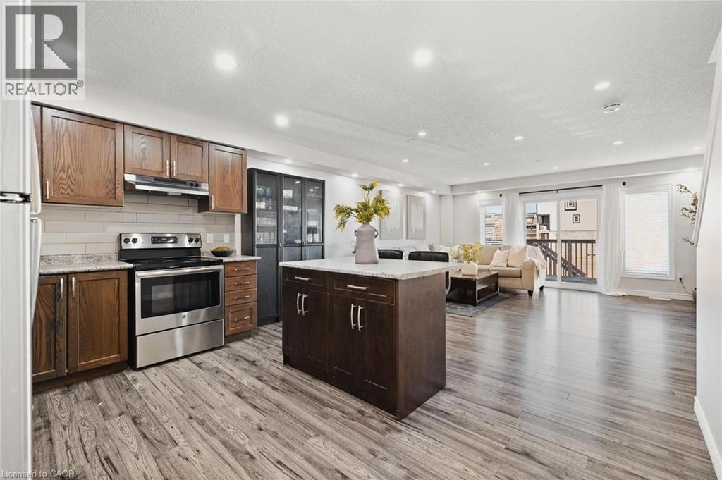 1989 S Ottawa Street S Unit# 47, Kitchener, Ontario  N2E 0G7 - Photo 4 - 40785236