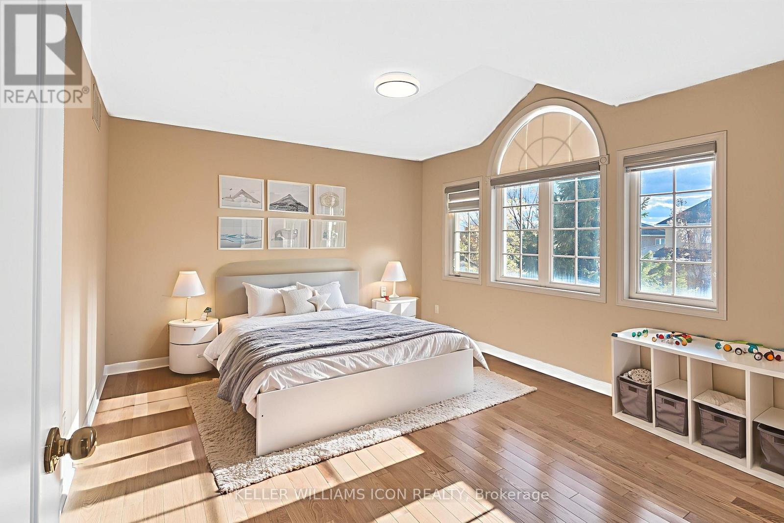 249 Madhu Crescent, Ottawa, Ontario  K2C 4J2 - Photo 25 - X12422939