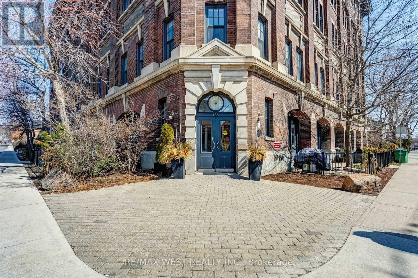 414 - 183 DOVERCOURT ROAD, Toronto, Ontario