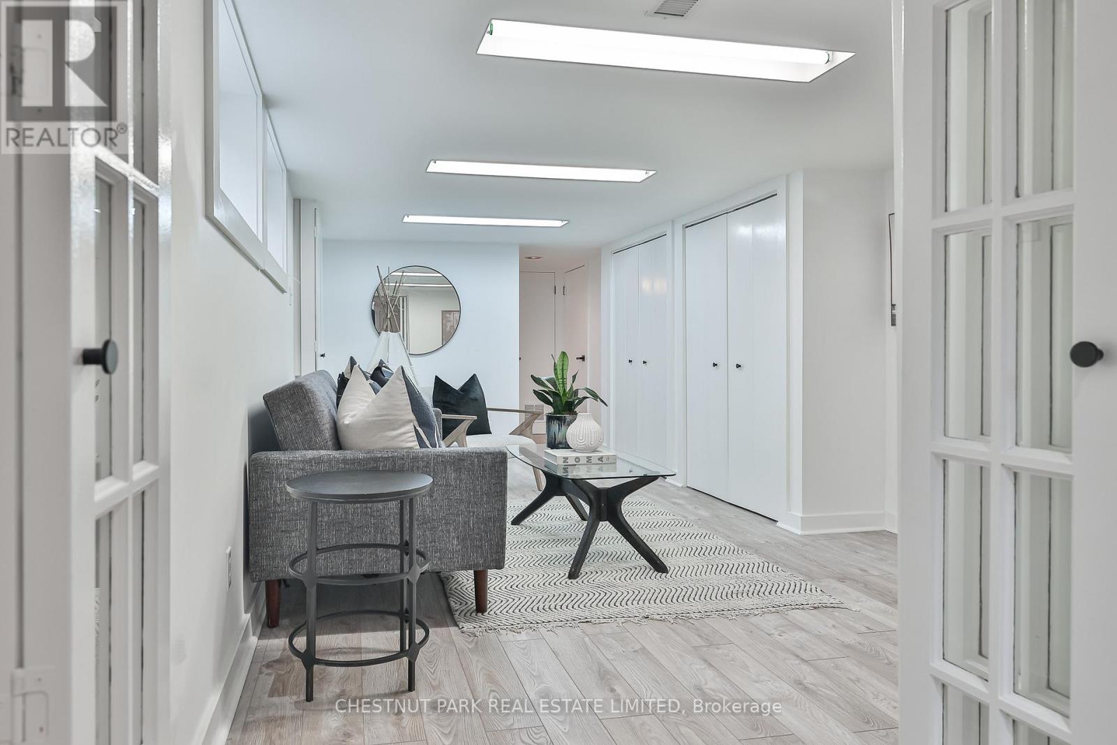 266 Belsize Drive, Toronto, Ontario M4S 1M6 - Photo 35 - C12507128