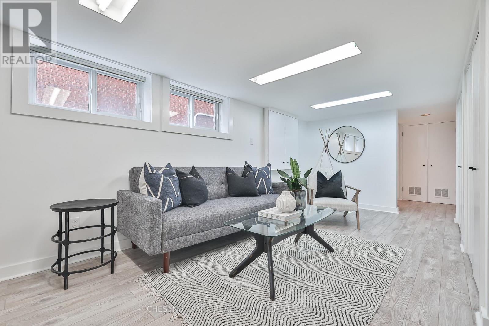 266 Belsize Drive, Toronto, Ontario M4S 1M6 - Photo 36 - C12507128