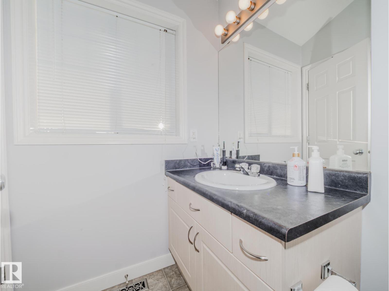 236 Ascott Cr, Sherwood Park, Alberta  T8H 0A6 - Photo 26 - E4464878