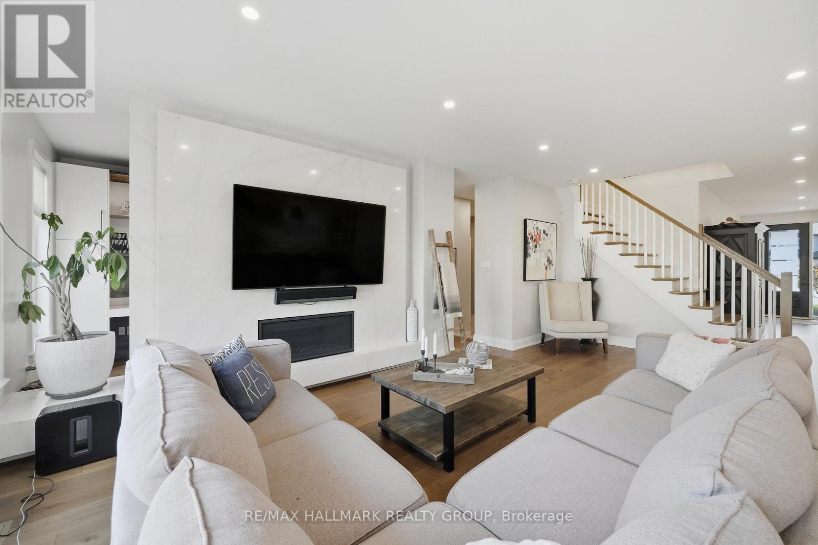 120 Des Tournesols Court, Ottawa, Ontario  K1W 0J2 - Photo 17 - X12515600