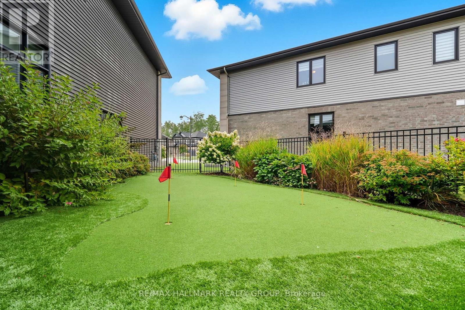 120 Des Tournesols Court, Ottawa, Ontario  K1W 0J2 - Photo 48 - X12515600