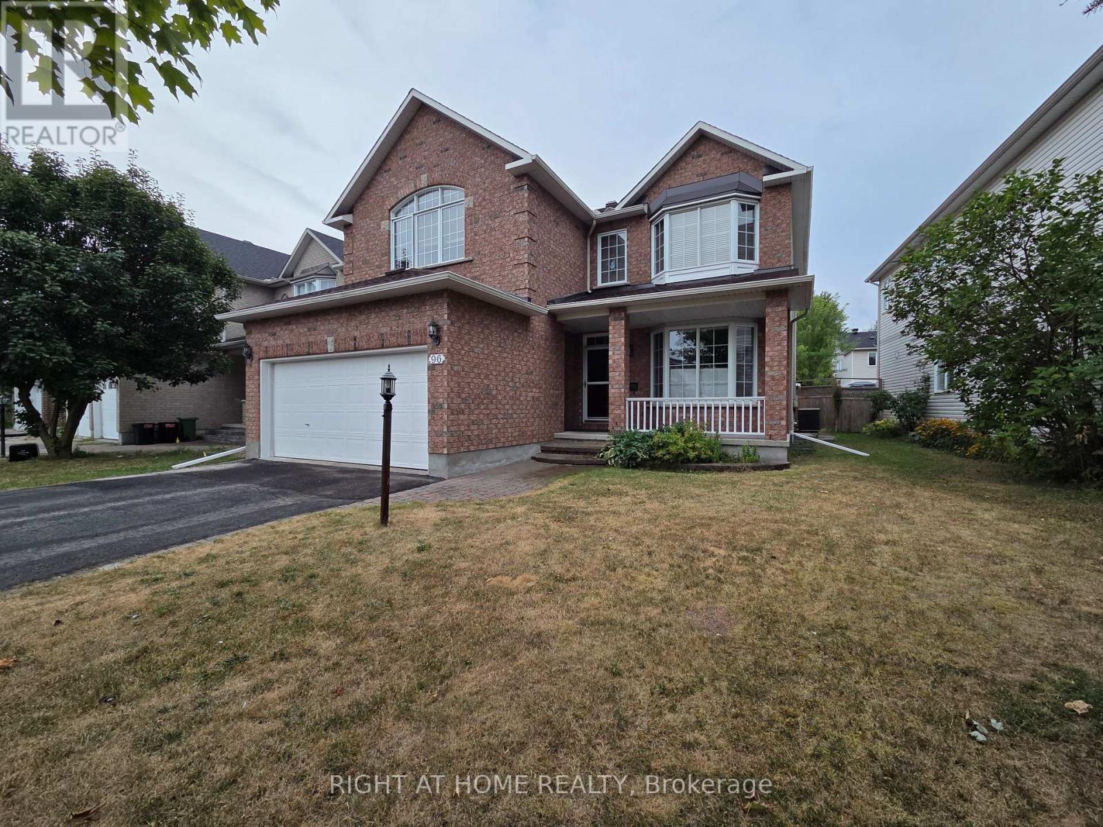 96 MAPLE STAND WAY, Ottawa, Ontario