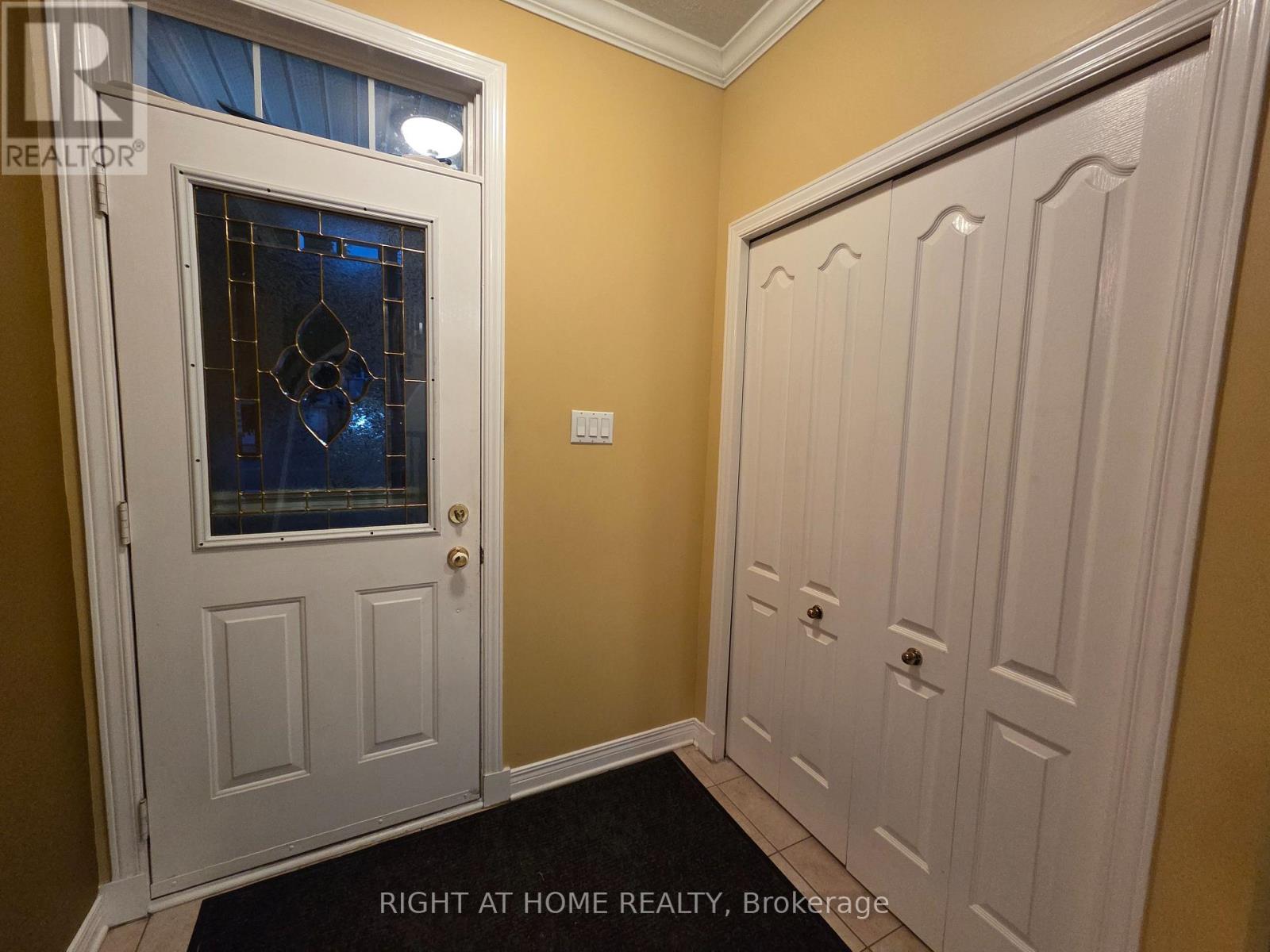 96 Maple Stand Way, Ottawa, Ontario  K2G 6R3 - Photo 5 - X12515638