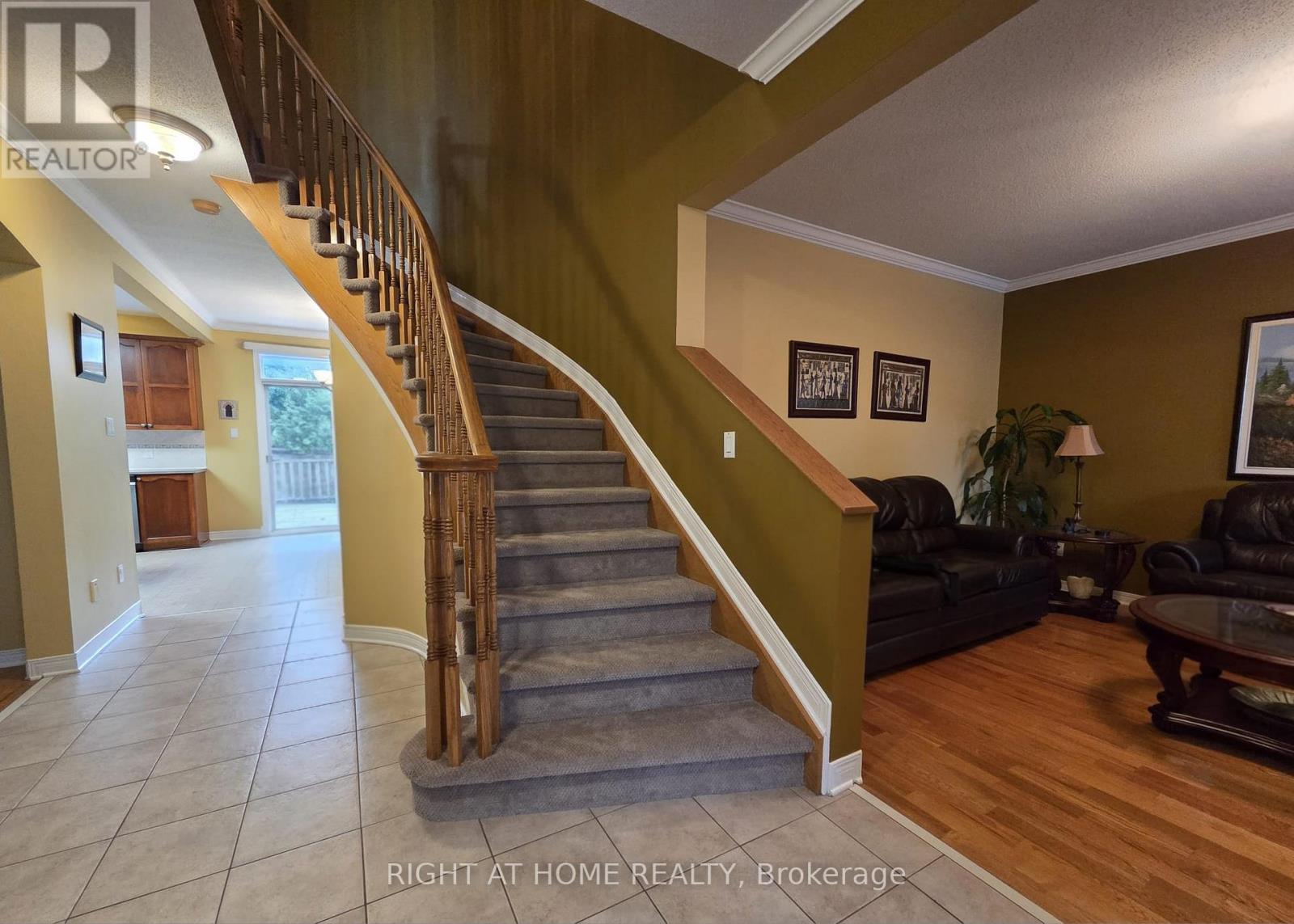 96 Maple Stand Way, Ottawa, Ontario  K2G 6R3 - Photo 7 - X12515638