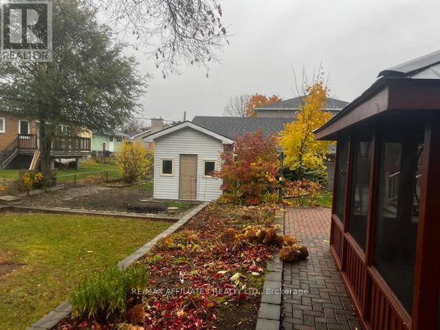 1781 Queensdale Avenue, Ottawa, Ontario  K1T 1J7 - Photo 36 - X12515656