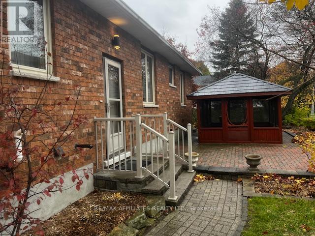 1781 Queensdale Avenue, Ottawa, Ontario  K1T 1J7 - Photo 39 - X12515656