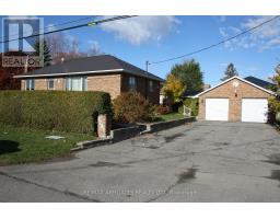 1781 QUEENSDALE AVENUE, Ottawa, Ontario