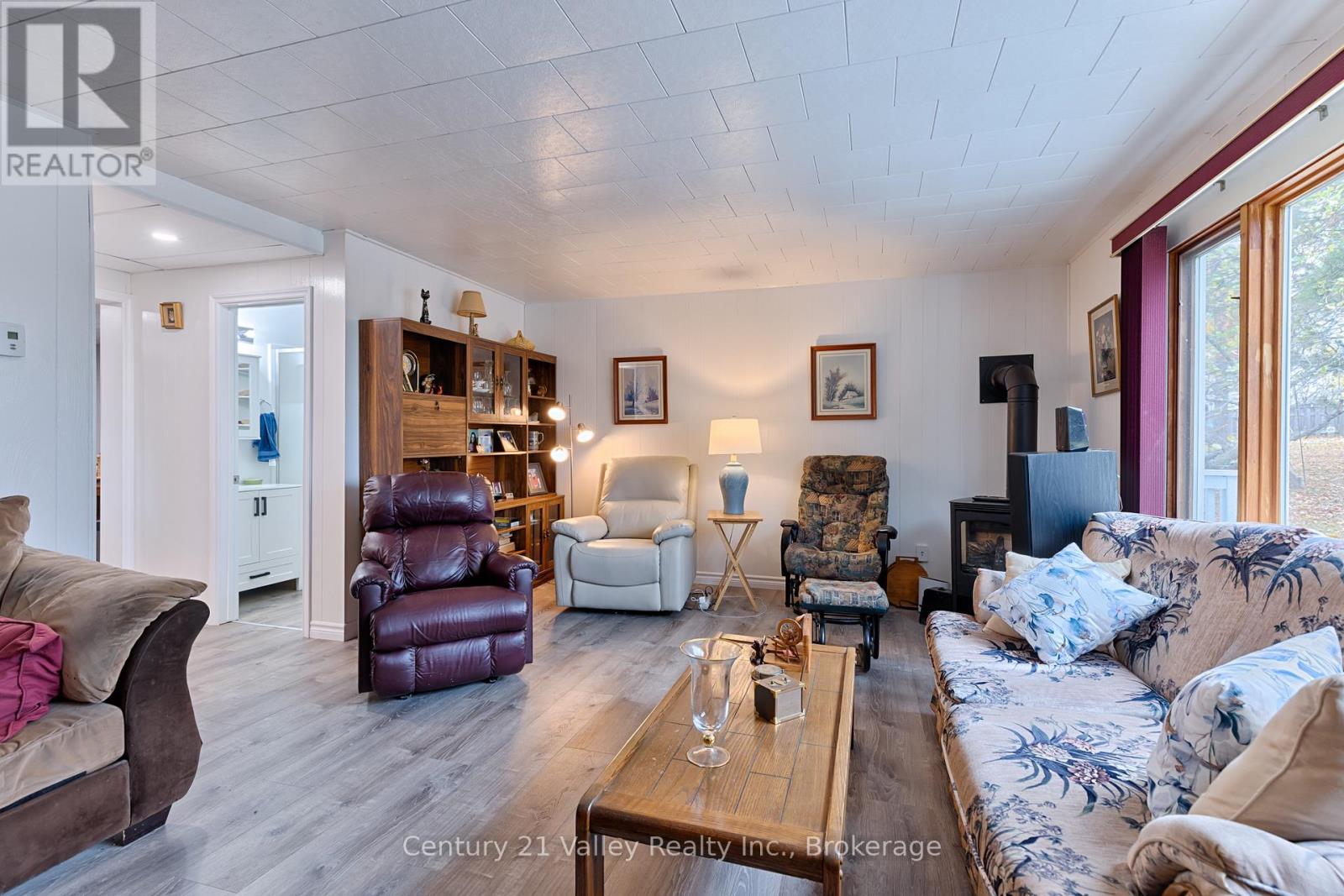 122 Alice Street, Bonnechere Valley, Ontario  K0J 1T0 - Photo 20 - X12515654