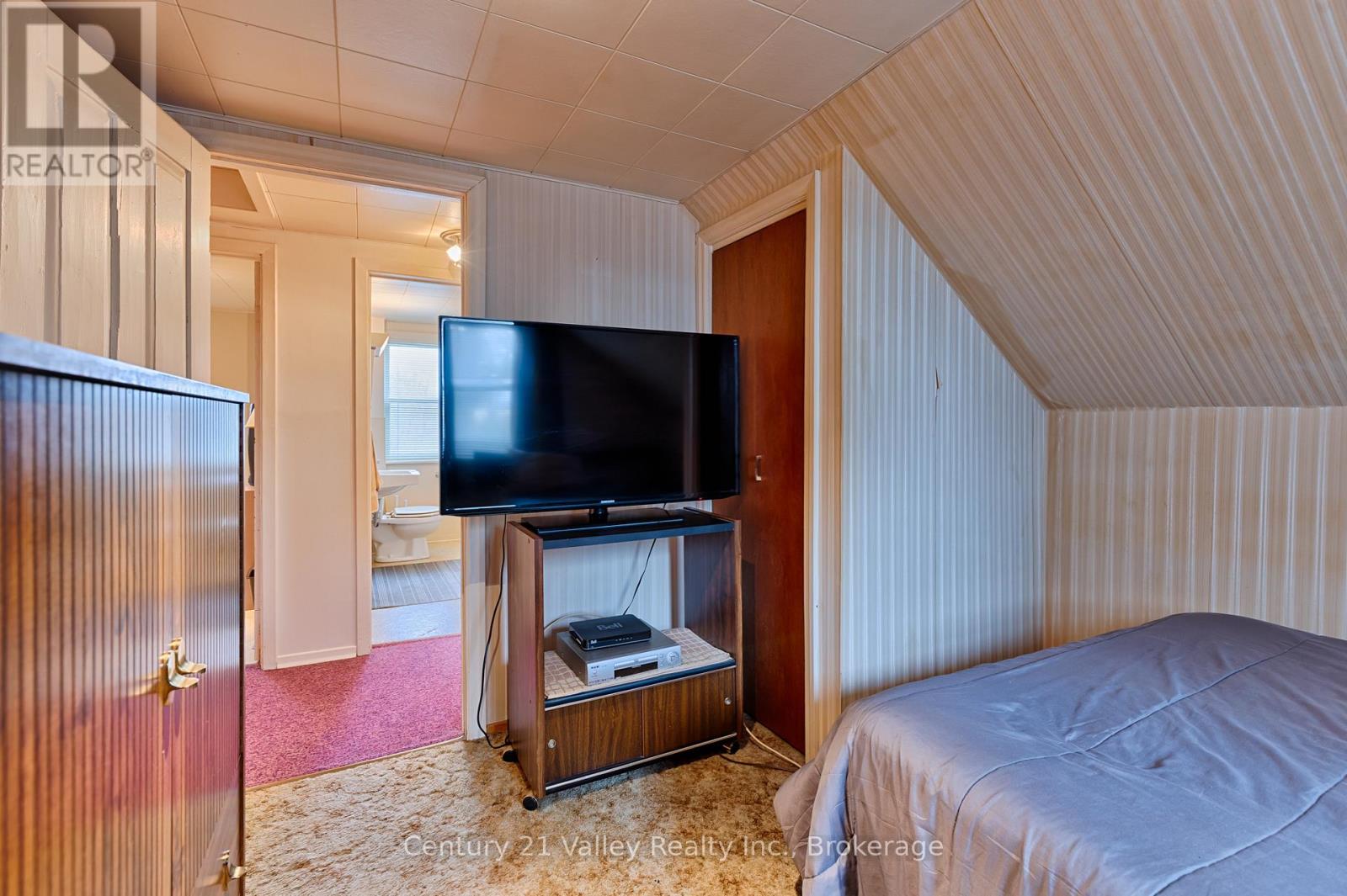 122 Alice Street, Bonnechere Valley, Ontario  K0J 1T0 - Photo 26 - X12515654