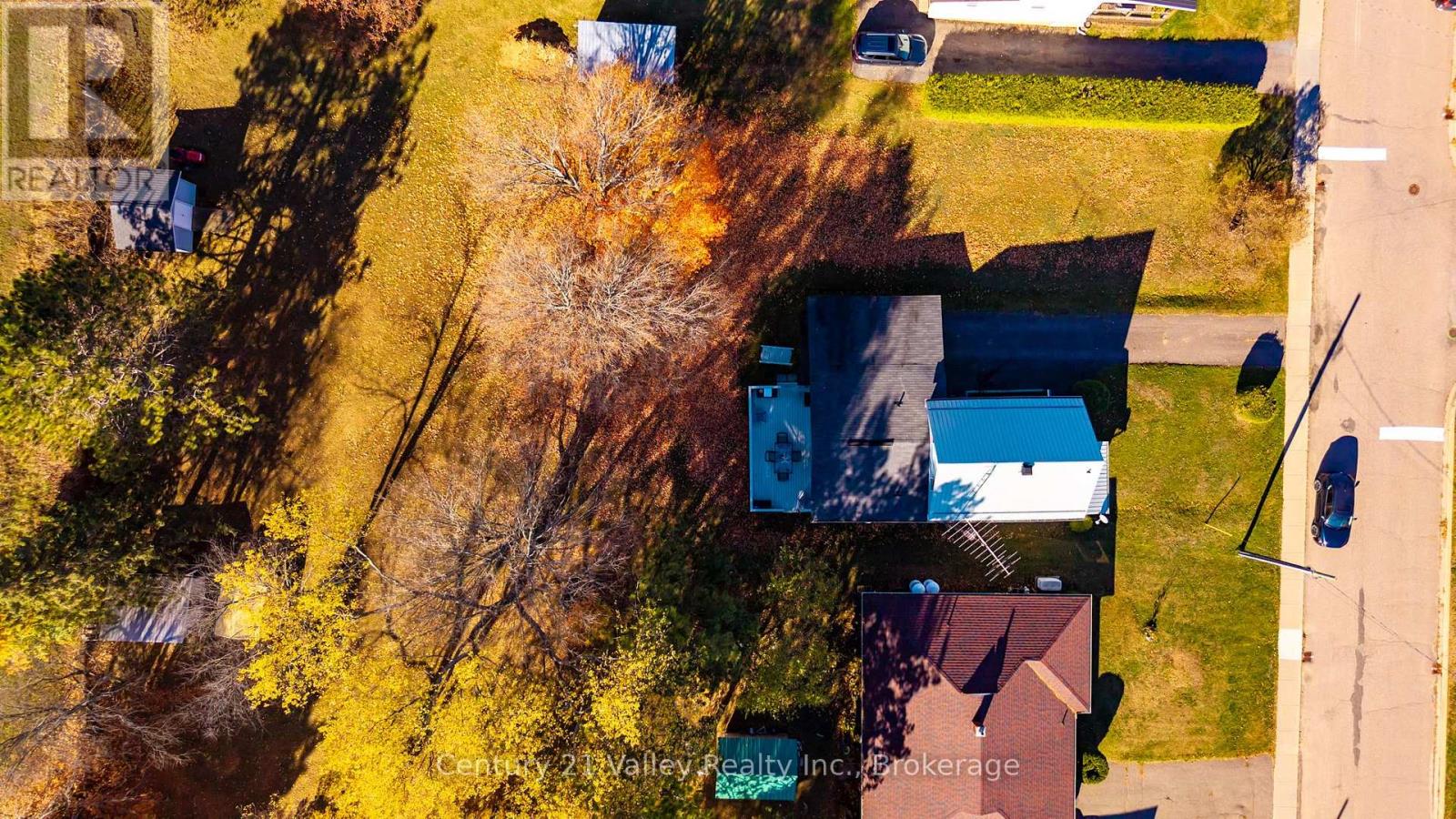 122 Alice Street, Bonnechere Valley, Ontario  K0J 1T0 - Photo 8 - X12515654