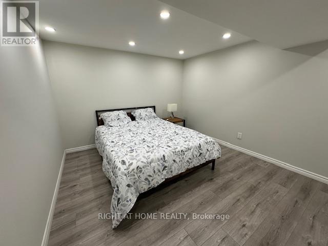 33 Wycliffe Crescent, Toronto, Ontario  M2K 1V5 - Photo 8 - C12476784