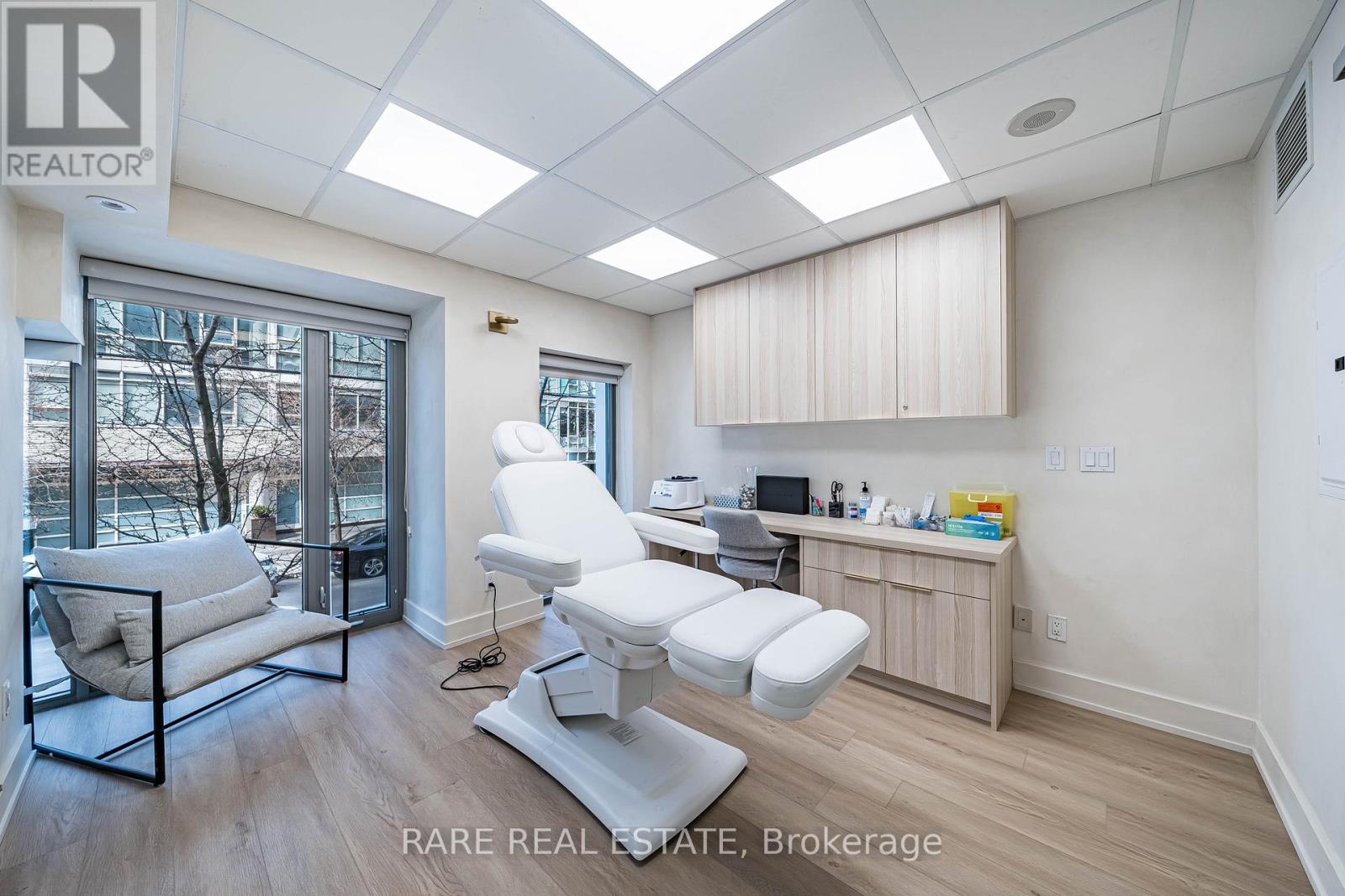 35 Stewart Street, Toronto, Ontario  M5V 2V1 - Photo 7 - C12515574