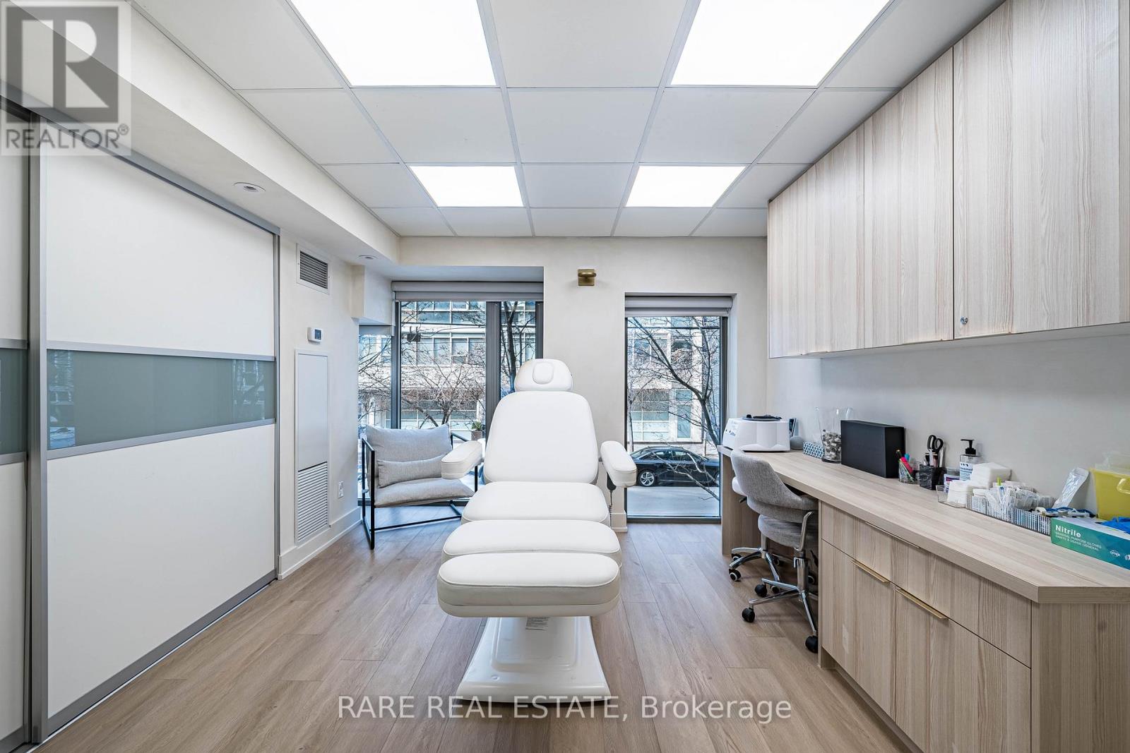 35 Stewart Street, Toronto, Ontario  M5V 2V1 - Photo 8 - C12515574