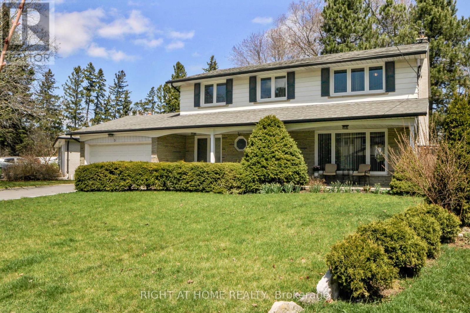 5 Robinter Drive, Toronto, Ontario  M2M 3R1 - Photo 32 - C12515584