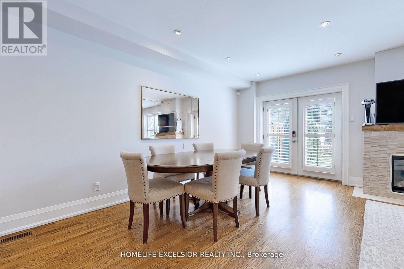 33 Braemar Avenue, Toronto, Ontario  M5P 2L1 - Photo 15 - C12515602