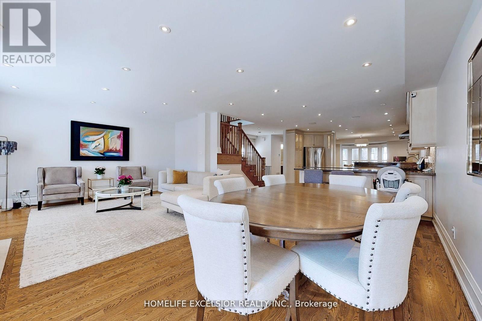 33 Braemar Avenue, Toronto, Ontario  M5P 2L1 - Photo 16 - C12515602