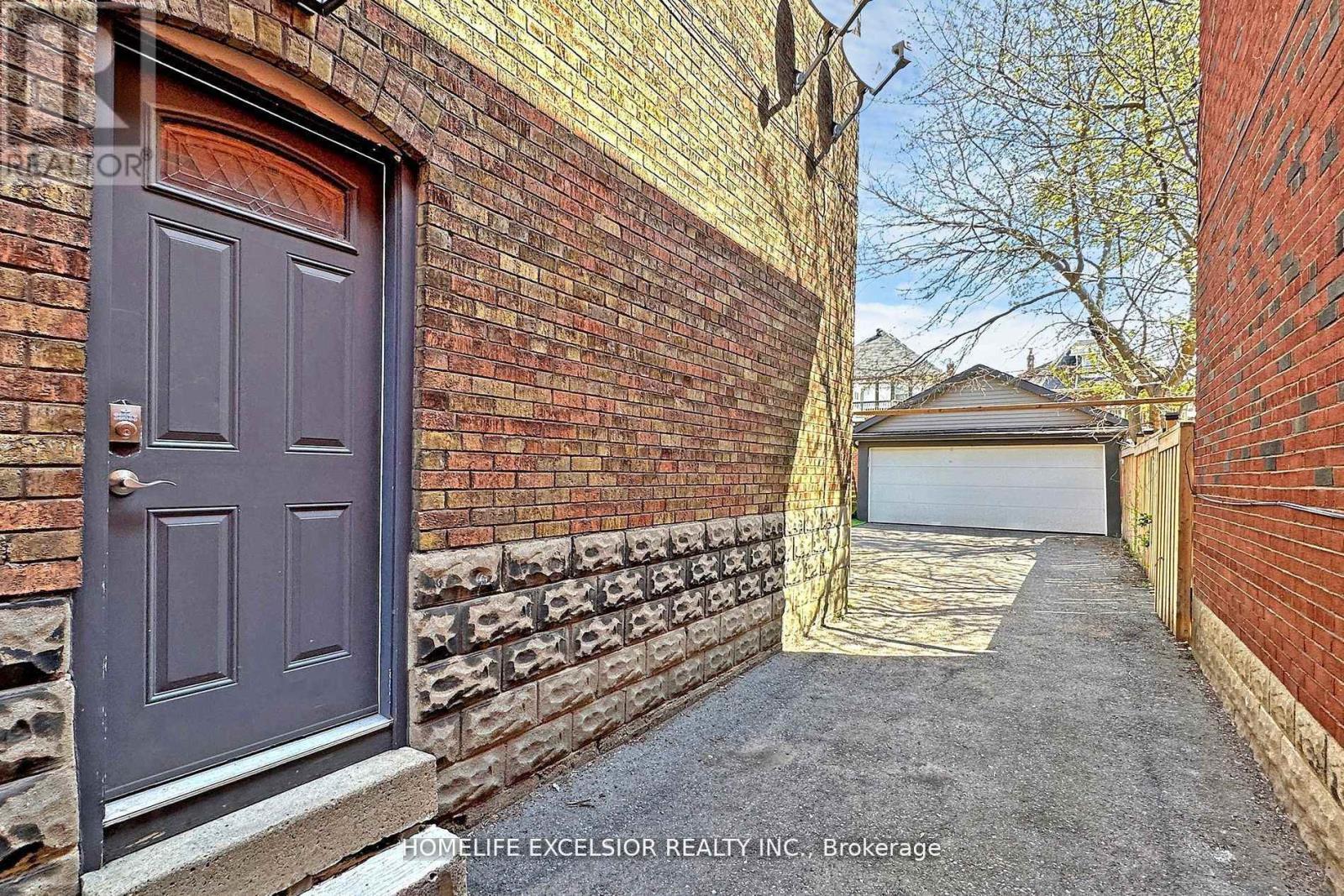 33 Braemar Avenue, Toronto, Ontario  M5P 2L1 - Photo 39 - C12515602