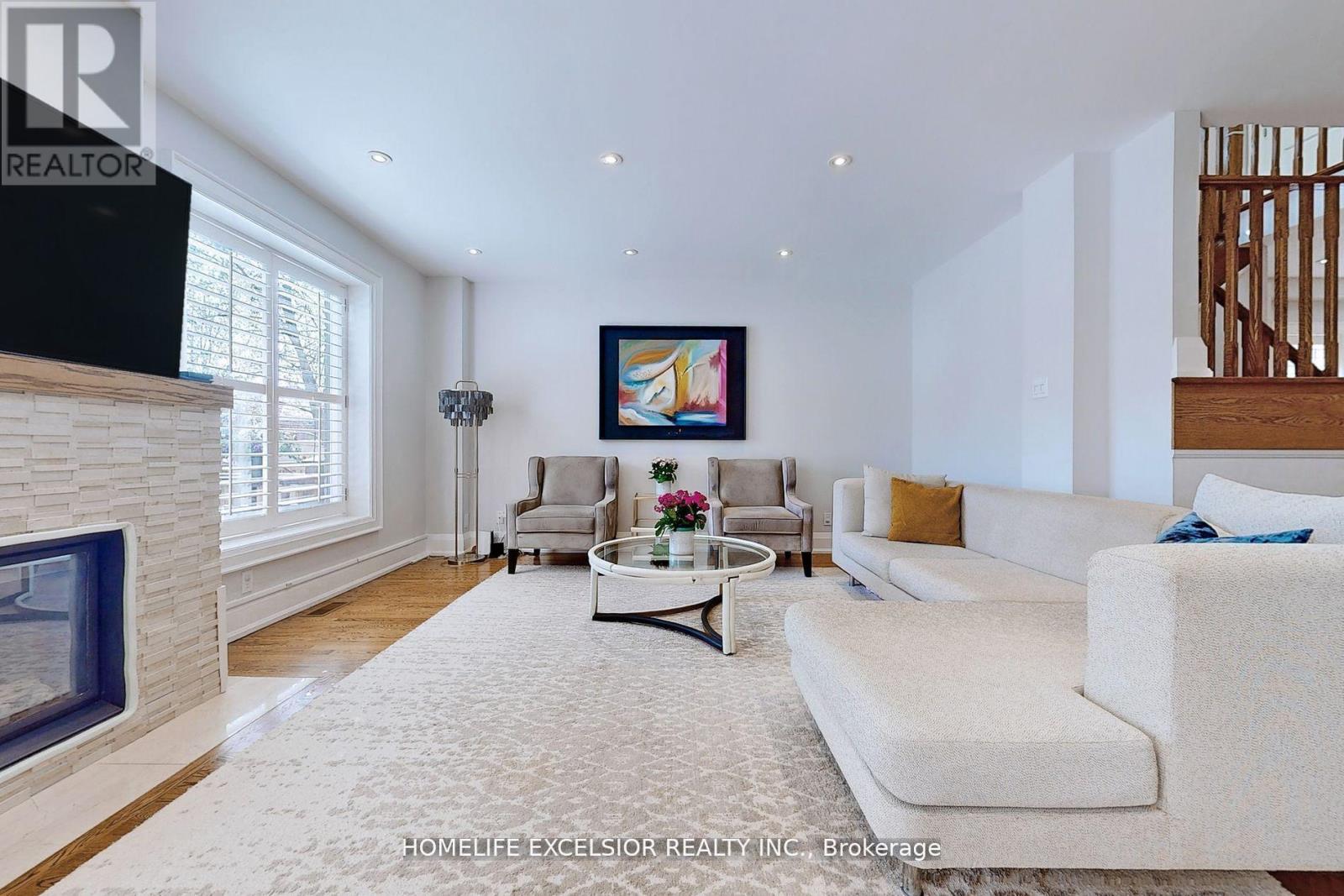 33 Braemar Avenue, Toronto, Ontario  M5P 2L1 - Photo 6 - C12515602