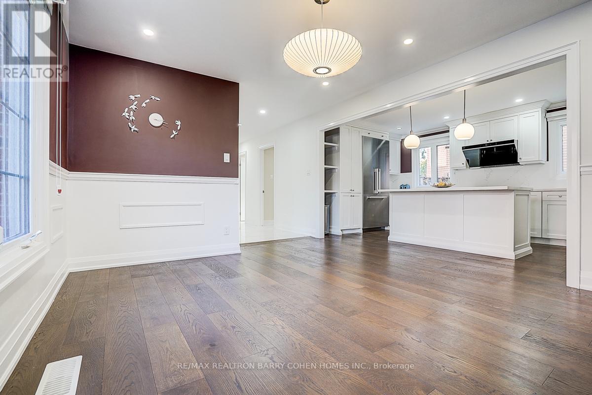 11 Elkpath Avenue, Toronto, Ontario  M2L 2V9 - Photo 11 - C12515606