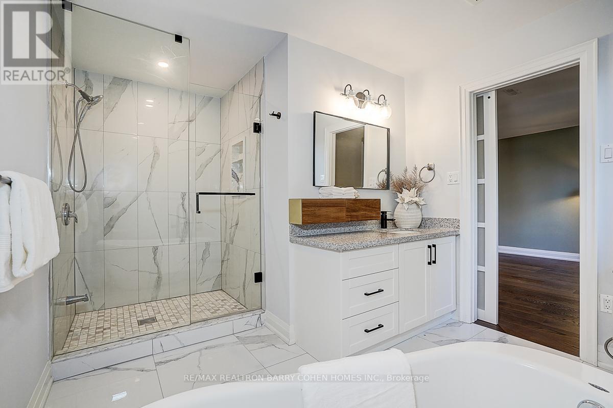 11 Elkpath Avenue, Toronto, Ontario  M2L 2V9 - Photo 30 - C12515606