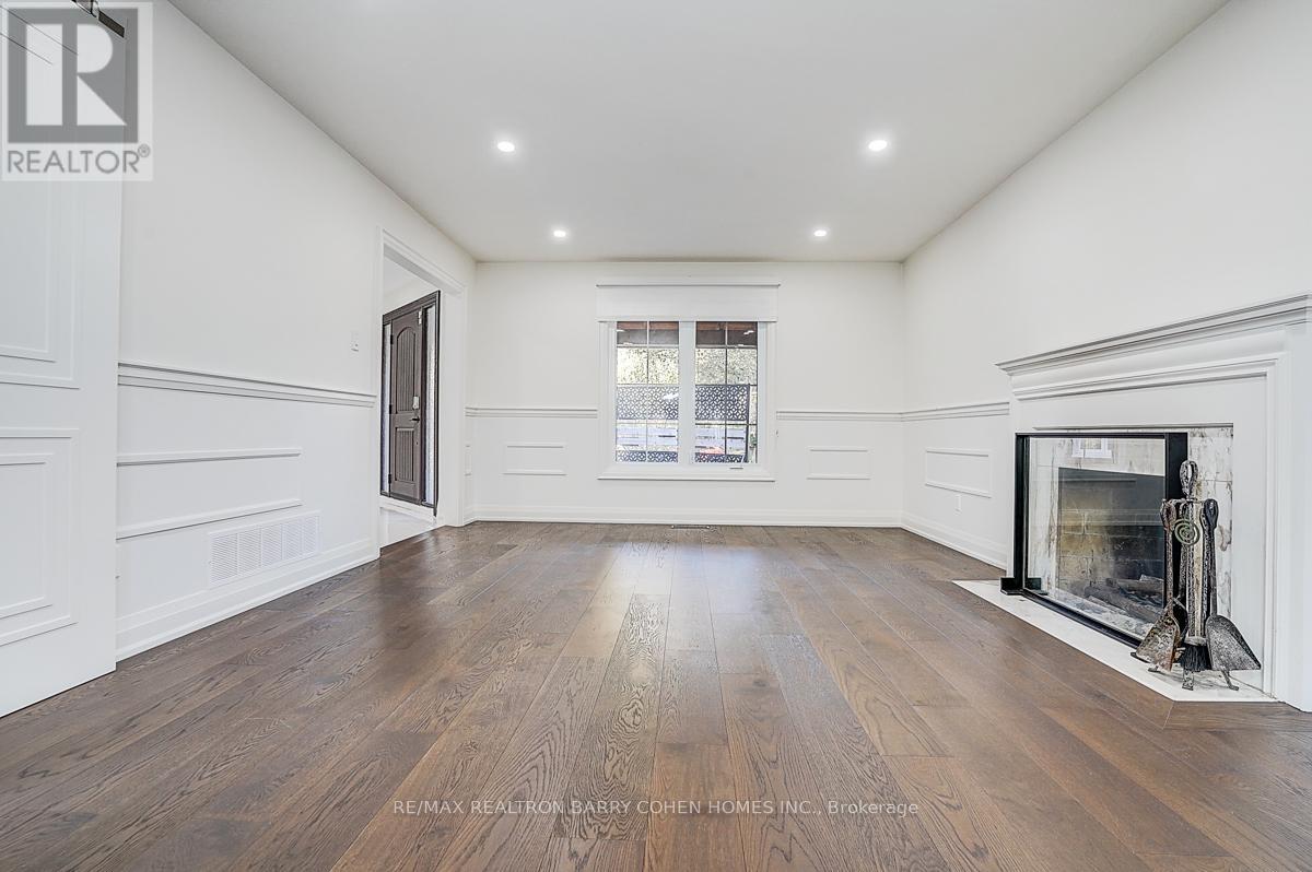 11 Elkpath Avenue, Toronto, Ontario  M2L 2V9 - Photo 9 - C12515606