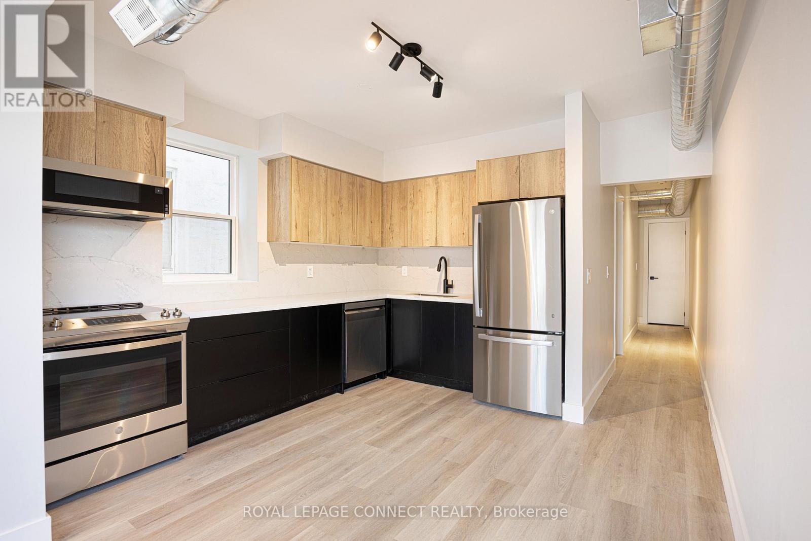 2 - 1146 COLLEGE STREET, Toronto, Ontario