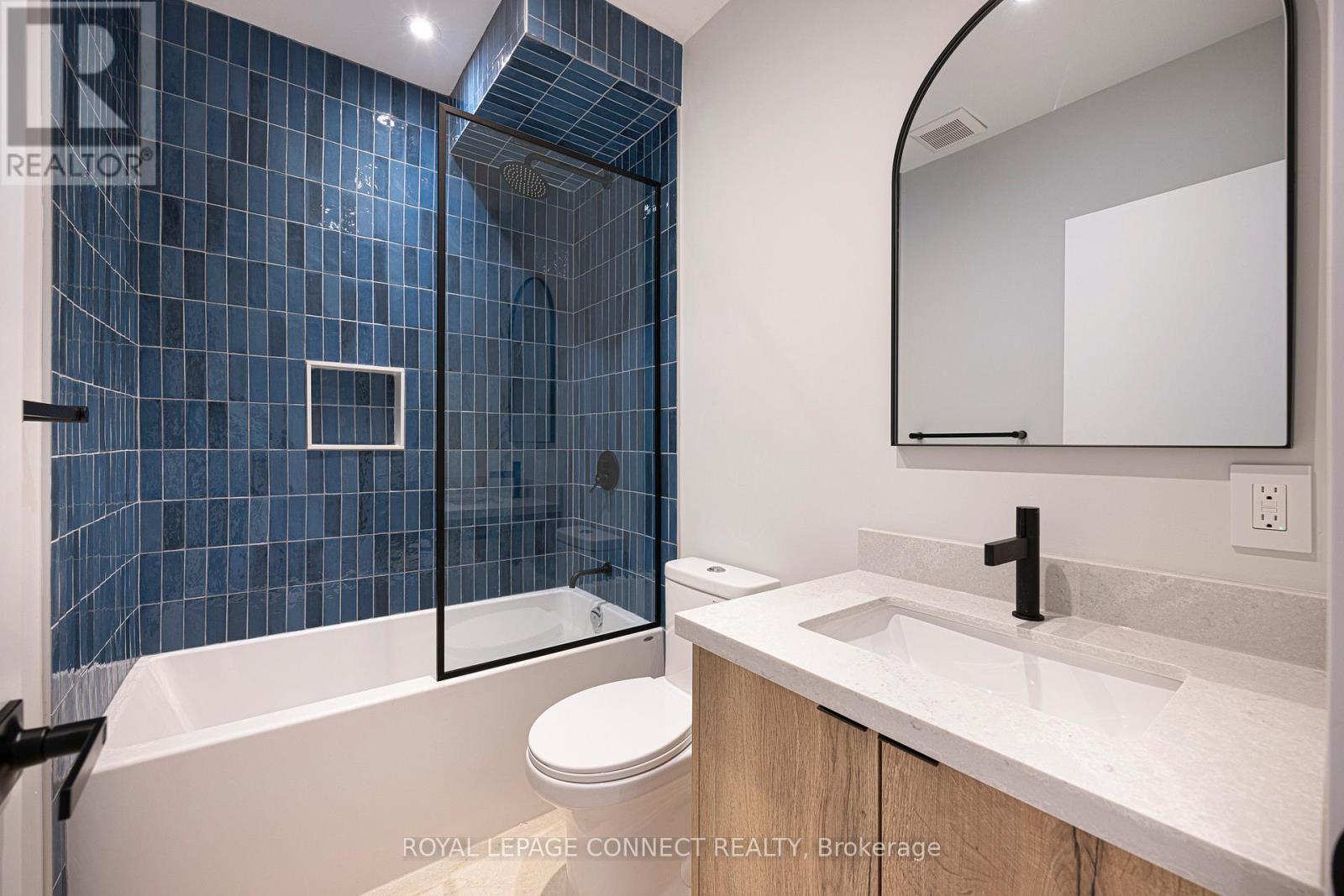 2 - 1146 College Street, Toronto, Ontario  M6H 1B6 - Photo 13 - C12515636