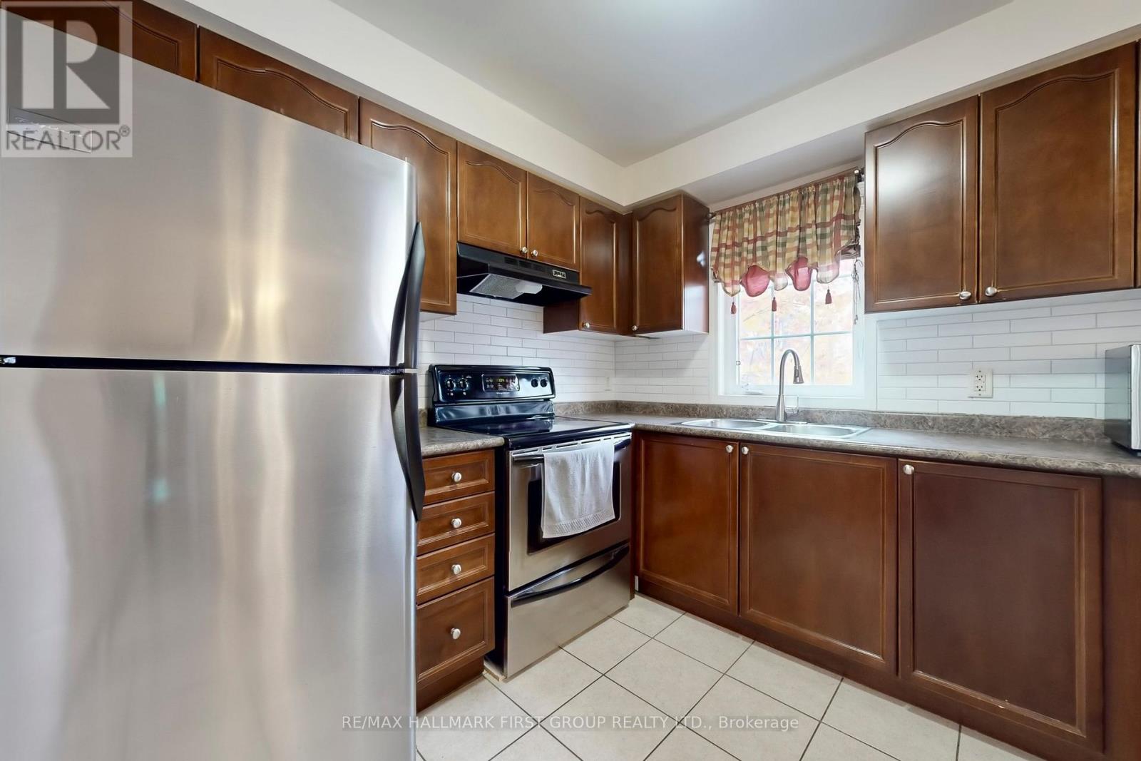 19 Snowgoose Terrace, Toronto, Ontario  M1B 0A9 - Photo 16 - E12515572