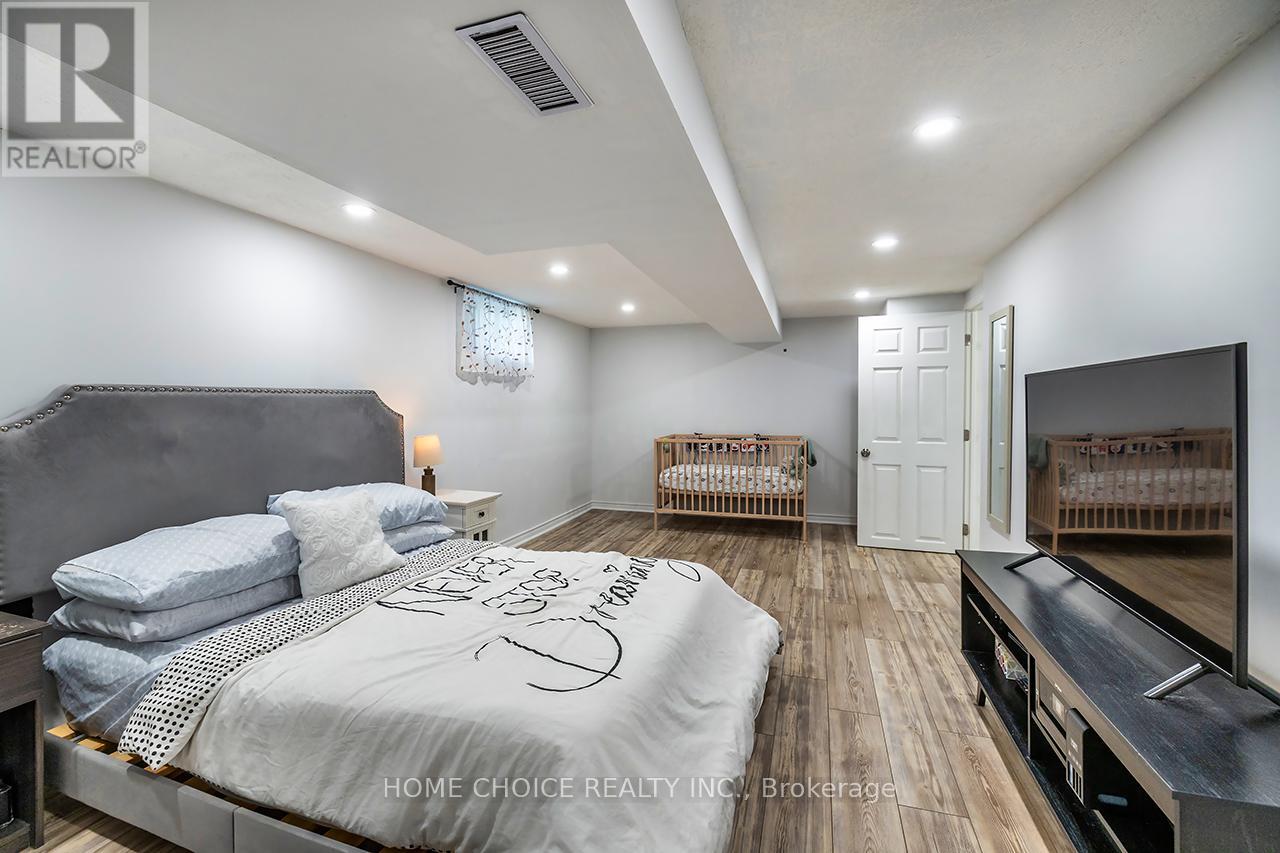 1014 Centre Street N, Whitby, Ontario  L1N 4V3 - Photo 19 - E12515634